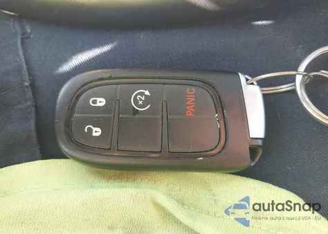 2019 Jeep Cherokee Latitude Plus 4X4 из США, поврежденный, VIN 1C4PJMLNXKD408494